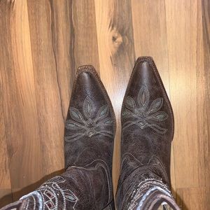 Tony Lama cowgirl boots
